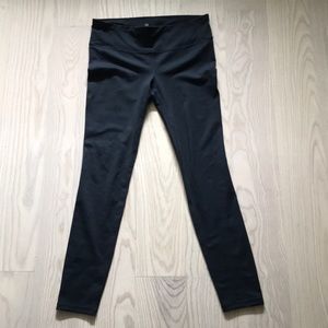 Never worn — GapFit leggings